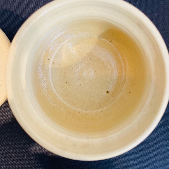 Vintage Signed Hand Made Honey Jar - Picture 9 of 9